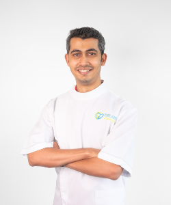 Dr. Pervez Cooper - Best Prosthetic Dentist Mumbai